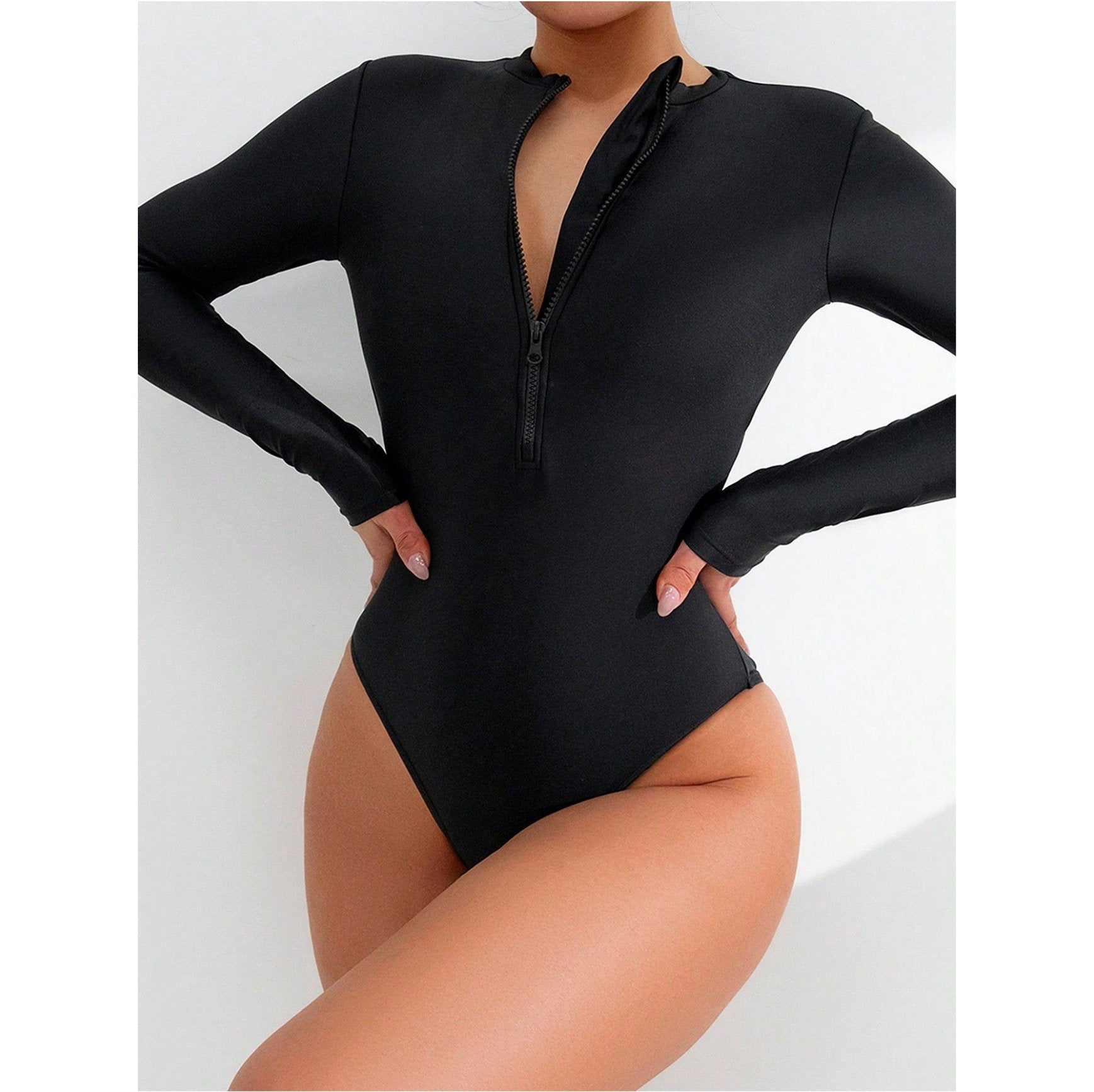 2026 Summer Women Solid Color Long Sleeve Conservative One Piece Swimsuit Chest Front Zipper Black